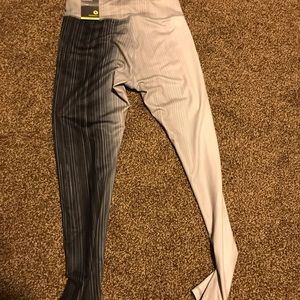 NWT ** XERSION leggings